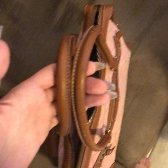 Vintage Dooney and Bourke handbag - Picture 6 of 8